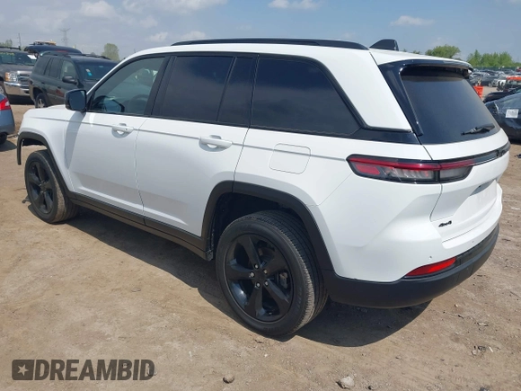 2023 Jeep Grand Cherokee Altitude with VIN 1C4RJHAG4P8106056, listed as a IAAI auction lot 42275021 with 27,251 mi miles and . Bid and sale history available at DreamBid. Image 3.