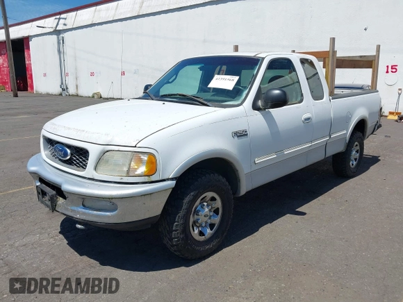 1997 Ford F-250 with VIN 2FTFX28L1VCA39065, listed as a IAAI auction lot 42391568 with 260,397 mi miles and . Bid and sale history available at DreamBid. Image 2.