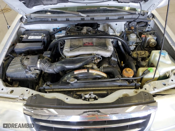 2003 Suzuki XL-7 Touring with VIN JS3TX92V734107048, listed as a Copart auction lot 48340355 with 178,665 mi miles and Salvage Title. Bid and sale history available at carsss.com. Image 12.