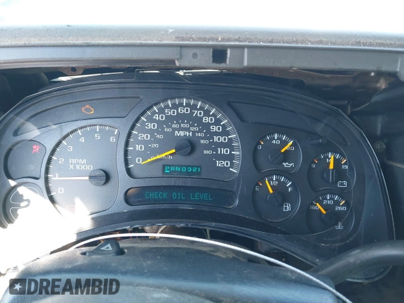 2005 GMC Sierra 1500 SLT z VIN 2GTEK13T351363383, wystawiony jako IAAI lot #41703776 z przebiegiem 142 722 mil mil oraz . Historia ofert i sprzedaży dostępna na DreamBid. Obrazek 7.