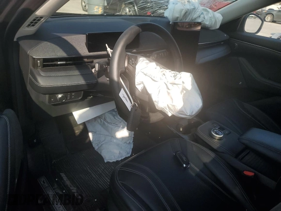 2021 Ford Mustang Mach-E Premium с VIN 3FMTK3SU8MMA03879, выставлен на аукционе Copart как лот 59152985 с пробегом Не указан миль и Списание • Salvage title. История ставок и продаж доступна на DreamBid. Изображение 8.