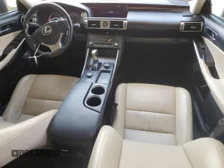 2016 Lexus IS 200t z VIN JTHBA1D28G5016577, wystawiony jako Copart lot #52045345 z przebiegiem 122 978 mil mil oraz Szkoda całkowita • Salvage title. Historia ofert i sprzedaży dostępna na DreamBid. Obrazek 8.
