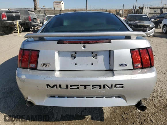 2003 Ford Mustang GT Deluxe with VIN 1FAFP42X23F307846, listed as a Copart auction lot 89212095 with 148,386 mi miles and Clean Title. Bid and sale history available at carsss.com. Image 6.