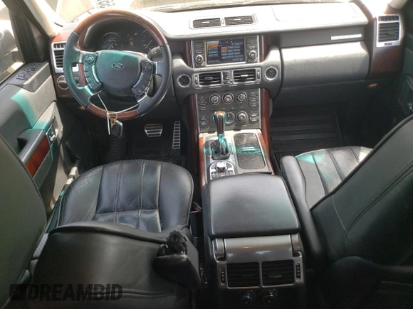2011 Land Rover Range Rover SC with VIN SALMF1E44BA331798, listed as a Copart auction lot 55772805 with 136,560 mi miles and Salvage title. Bid and sale history available at DreamBid. Image 8.