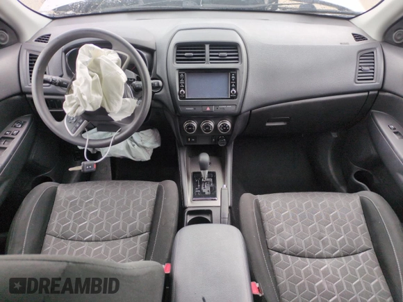 2021 Mitsubishi Outlander ES с VIN JA4ARUAU6MU034715, выставлен на аукционе Copart как лот 55243325 с пробегом 66 811 миль миль и Списание • Salvage title. История ставок и продаж доступна на DreamBid. Изображение 8.