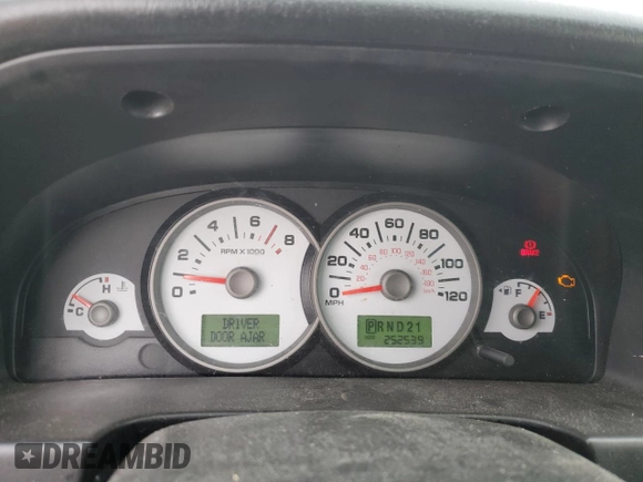 2007 Ford Escape Limited with VIN 1FMCU041X7KA29911, listed as a Copart auction lot 46101755 with 252,539 mi miles and Non repairable. Bid and sale history available at DreamBid. Image 9.
