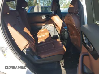 2019 Audi Q7 Premium Plus z VIN WA1LAAF78KD006428, wystawiony jako IAAI lot #41432030 z przebiegiem 63 380 mil mil oraz . Historia ofert i sprzedaży dostępna na DreamBid. Obrazek 8.