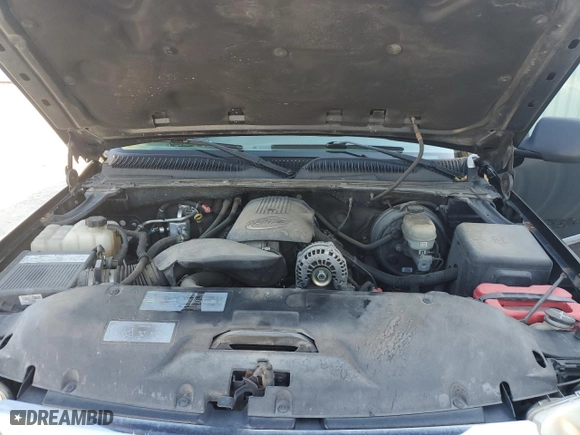 2005 GMC Sierra 1500 Work Truck with VIN 1GTEC19Z85E333092, listed as a Copart auction lot 67481464 with 170,960 mi miles and Salvage Title. Bid and sale history available at carsss.com. Image 11.