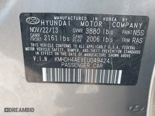 2014 Hyundai Elantra SE with VIN KMHDH4AEXEU049424, listed as a IAAI auction lot 41858569 with 77,496 mi miles. Bid and sale history available at carsss.com. Image 9.