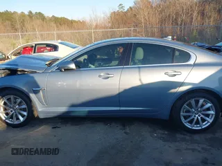 2013 Jaguar XF I4 RWD with VIN SAJWA0ES4DPS95992, listed as a IAAI auction lot 41248969 with 56,024 mi miles. Bid and sale history available at carsss.com. Image 14.