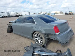 2019 Chrysler 300 Touring with VIN 2C3CCAAG0KH651296, listed as a IAAI auction lot 41177923 with 89,619 mi miles. Bid and sale history available at carsss.com. Image 15.