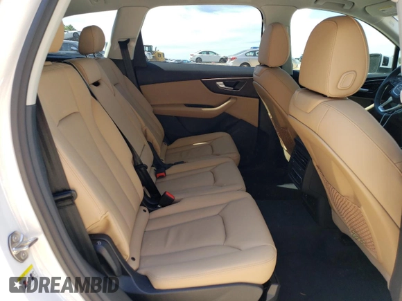 2024 Audi Q7 Premium z VIN WA1ACBF76RD006915, wystawiony jako Copart lot #56310904 z przebiegiem 2 807 mil mil oraz Szkoda całkowita • Salvage title. Historia ofert i sprzedaży dostępna na DreamBid. Obrazek 11.