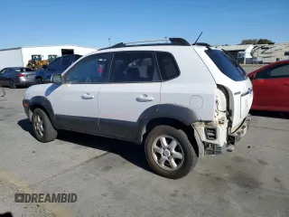 2005 Hyundai Tucson GLS with VIN KM8JN12D95U085444, listed as a Copart auction lot 81137804 with 272,345 mi miles and Salvage Title. Bid and sale history available at carsss.com. Image 2.