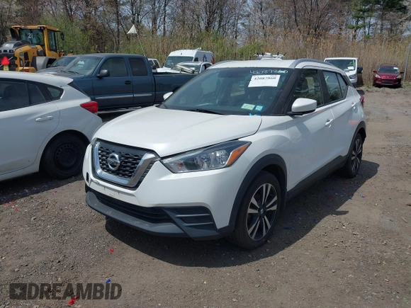 2019 Nissan Kicks S with VIN 3N1CP5CU3KL484582, listed as a IAAI auction lot 42087860 with 136,853 mi miles and . Bid and sale history available at carsss.com. Image 17.