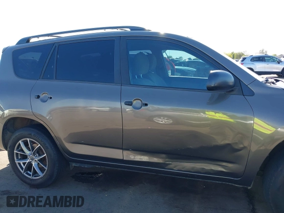 2012 Toyota RAV4 with VIN 2T3BF4DV7CW190786, listed as a IAAI auction lot 42095622 with 1 mi miles. Bid and sale history available at carsss.com. Image 13.