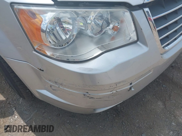 2008 Chrysler Town & Country Touring with VIN 2A8HR54P78R838906, listed as a IAAI auction lot 42203581 with 150,000 mi miles and . Bid and sale history available at DreamBid. Image 15.
