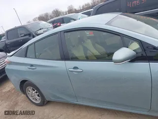 2016 Toyota Prius Four with VIN JTDKARFU5G3029149, listed as a IAAI auction lot 41996311 with 225,296 mi miles. Bid and sale history available at carsss.com. Image 13.
