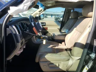 2016 Toyota Sequoia Platinum with VIN 5TDDW5G10GS135028, listed as a Copart auction lot 88005725 with 242,760 mi miles and Salvage Title. Bid and sale history available at carsss.com. Image 7.