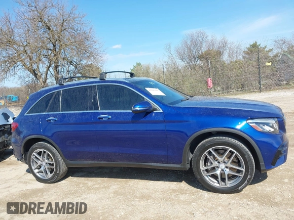 2017 Mercedes-Benz GLC with VIN WDC0G4JB8HF131862, listed as a IAAI auction lot 42109293 with 68,469 mi miles. Bid and sale history available at carsss.com. Image 13.
