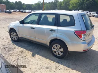2009 Subaru Forester X z VIN JF2SH61679H722248, wystawiony jako IAAI lot #42609270 z przebiegiem 200 295 mil mil oraz . Historia ofert i sprzedaży dostępna na DreamBid. Obrazek 3.