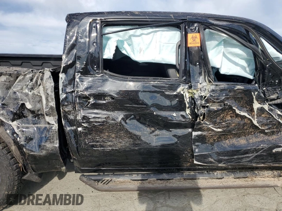 2024 GMC Sierra 1500 AT4 with VIN 3GTUUEEL0RG284440, listed as a Copart auction lot 52765005 with Not provided miles and Salvage title. Bid and sale history available at DreamBid. Image 10.