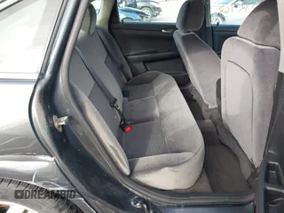 2016 Chevrolet Impala LT with VIN 2G1WB5E35G1100221, listed as a IAAI auction lot 41812763 with 162,283 mi miles and . Bid and sale history available at DreamBid. Image 8.
