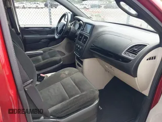 2016 Dodge Grand Caravan SE with VIN 2C4RDGBG9GR116599, listed as a IAAI auction lot 42156120 with 78,238 mi miles and . Bid and sale history available at DreamBid. Image 5.