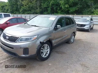 2015 Kia Sorento LX with VIN 5XYKTCA6XFG650154, listed as a IAAI auction lot 42462530 with 120,966 mi miles and . Bid and sale history available at DreamBid. Image 6.