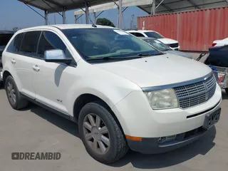 2007 Lincoln MKX with VIN 2LMDU88C17BJ27657, listed as a IAAI auction lot 42794290 with 164,255 mi miles and . Bid and sale history available at DreamBid. Image 1.
