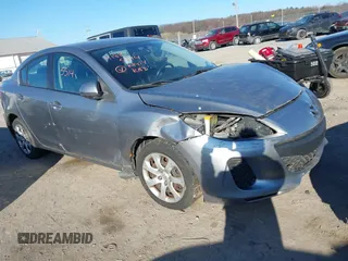 2013 Mazda 3 i SV with VIN JM1BL1TG5D1777451, listed as a IAAI auction lot 41885514 with 165,949 mi miles. Bid and sale history available at carsss.com. Image 1.