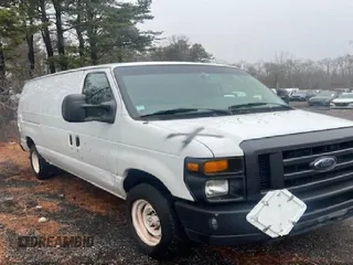 2010 Ford Econoline Cargo Commercial with VIN 1FTNE1EW4ADA90760, listed as a IAAI auction lot 41809385 with 187,114 mi miles. Bid and sale history available at carsss.com. Image 1.
