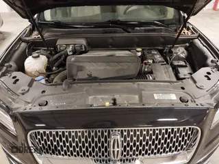 2020 Lincoln Nautilus Reserve with VIN 2LMPJ8KP0LBL33502, listed as a IAAI auction lot 41846725 with 54,347 mi miles and . Bid and sale history available at DreamBid. Image 10.