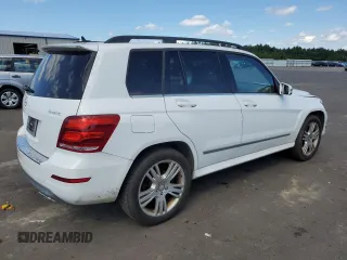 2015 Mercedes-Benz GLK 350 with VIN WDCGG8JBXFG365563, listed as a Copart auction lot 65273513 with 100,822 mi miles and . Bid and sale history available at DreamBid. Image 3.