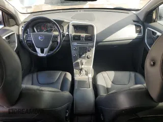2015 Volvo XC60 T5 Drive-E Platinum с VIN YV440MDD3F2621703, выставлен на аукционе Copart как лот 58449195 с пробегом 119 470 миль миль и Чистый • Clean title. История ставок и продаж доступна на DreamBid. Изображение 8.