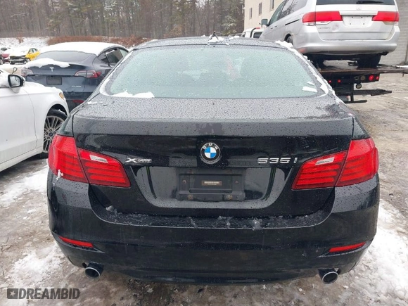 2016 BMW 5 Series 535i xDrive with VIN WBA5B3C55GG259302, listed as a IAAI auction lot 41663082 with 30,006 mi miles. Bid and sale history available at carsss.com. Image 16.