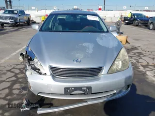 2005 Lexus ES with VIN JTHBA30G355122428, listed as a IAAI auction lot 41850856 with 159,368 mi miles. Bid and sale history available at carsss.com. Image 12.
