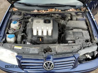 2005 Volkswagen Jetta GLS with VIN WVWSR61J85W017416, listed as a Copart auction lot 83843154 with 136,532 mi miles and Clean title. Bid and sale history available at DreamBid. Image 11.