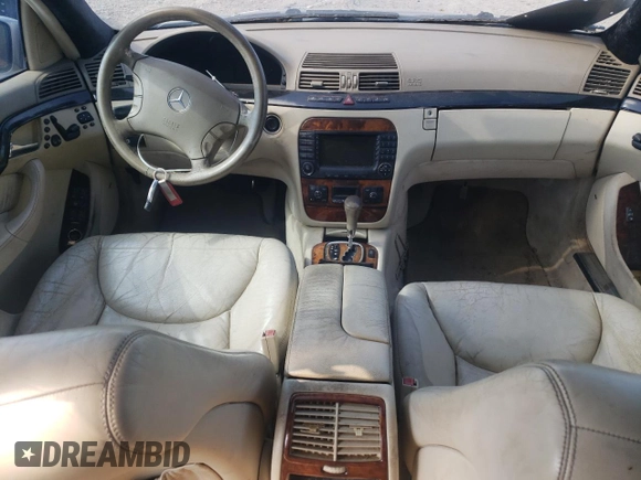 2006 Mercedes-Benz S 500 z VIN WDBNG75J36A480287, wystawiony jako Copart lot #53313745 z przebiegiem Nie podano mil oraz Czysty tytuł • Clean title. Historia ofert i sprzedaży dostępna na DreamBid. Obrazek 8.