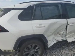 2022 Toyota RAV4 Hybrid XLE Premium with VIN JTMB6RFV4ND535282, listed as a Copart auction lot 61249445 with 82,398 mi miles and Salvage title. Bid and sale history available at DreamBid. Image 11.