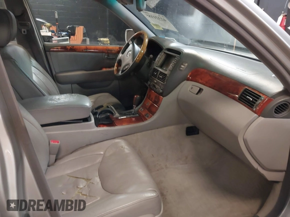 2004 Lexus LS 430 z VIN JTHBN36F840154239, wystawiony jako IAAI lot #42321185 z przebiegiem 117 073 mil mil oraz . Historia ofert i sprzedaży dostępna na DreamBid. Obrazek 5.