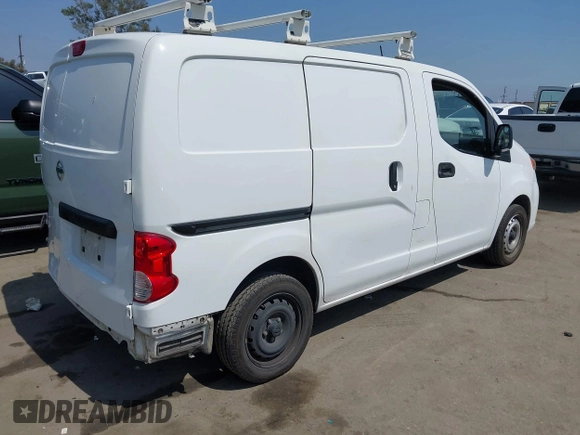 2020 Nissan NV200 SV with VIN 3N6CM0KN3LK704066, listed as a IAAI auction lot 42431310 with 198,481 mi miles and . Bid and sale history available at DreamBid. Image 4.