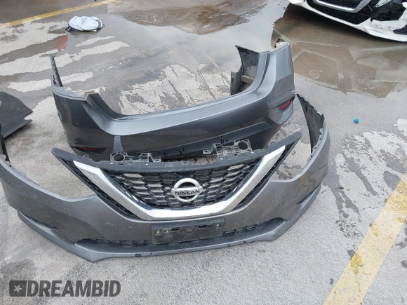 2017 Nissan Sentra SR z VIN 3N1AB7AP4HY281064, wystawiony jako IAAI lot #42119460 z przebiegiem 91 791 mil mil oraz . Historia ofert i sprzedaży dostępna na DreamBid. Obrazek 12.