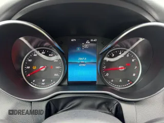 2019 Mercedes-Benz C 300 z VIN 55SWF8EB5KU289008, wystawiony jako Copart lot #58095705 z przebiegiem 42 598 mil mil oraz Czysty tytuł • Clean title. Historia ofert i sprzedaży dostępna na DreamBid. Obrazek 8.
