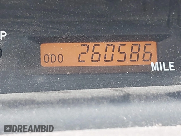 2000 Toyota Avalon XL with VIN 4T1BF28B0YU024842, listed as a IAAI auction lot 41630268 with 260,586 mi miles and . Bid and sale history available at DreamBid. Image 15.