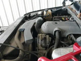 2003 Chevrolet Suburban Z71 с VIN 3GNFK16Z33G275630, выставлен на аукционе IAAI как лот 41937310 с пробегом 224 207 миль миль и . История ставок и продаж доступна на DreamBid. Изображение 22.
