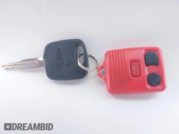 2002 Ford Escape XLT Choice with VIN 1FMYU04122KB95970, listed as a IAAI auction lot 42676851 with 186,109 mi miles and . Bid and sale history available at DreamBid. Image 11.