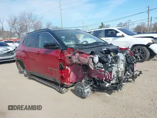 2025 Jeep Compass Limited with VIN 3C4NJDCN6ST560628, listed as a IAAI auction lot 41989364 with Not provided miles and . Bid and sale history available at DreamBid. Image 1.
