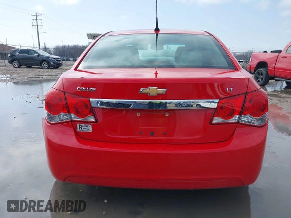 2014 Chevrolet Cruze 1LT with VIN 1G1PC5SB0E7324302, listed as a IAAI auction lot 42070523 with 125,860 mi miles and . Bid and sale history available at DreamBid. Image 17.