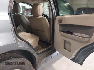 2010 Ford Escape Hybrid with VIN 1FMCU4K31AKC15842, listed as a IAAI auction lot 41332030 with 490,296 mi miles and . Bid and sale history available at DreamBid. Image 8.