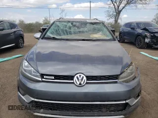 2019 Volkswagen Golf S с VIN 3VWH17AU4KM505126, выставлен на аукционе Copart как лот 55993545 с пробегом Не указан миль и На запчасти • Non repairable. История ставок и продаж доступна на DreamBid. Изображение 5.